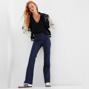 NWT! GAP Navy Blue High Rise BiStretch Flare Pants - Size 2 🔹